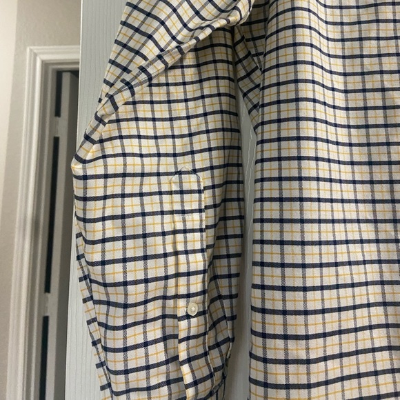 Lands End Supima Cotton No-Iron Button Up Shirt Size 15 x 32 EUC - Picture 3 of 7